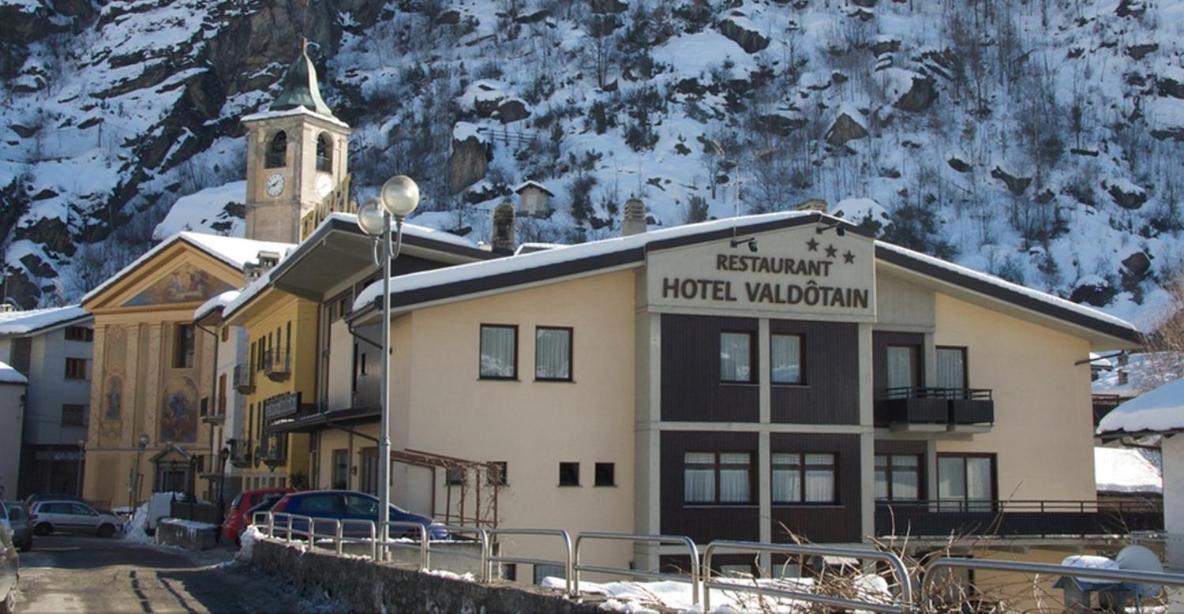 Hotel Valdotain Villeneuve Exterior foto